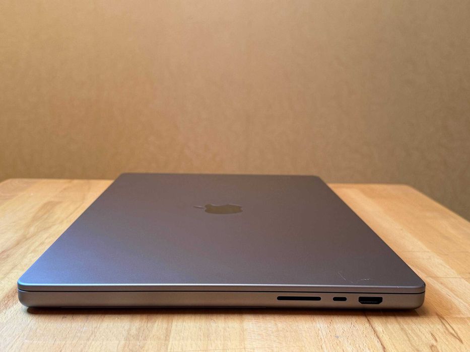 MacBook Pro 16 M1 Pro 16/512 gb 2021