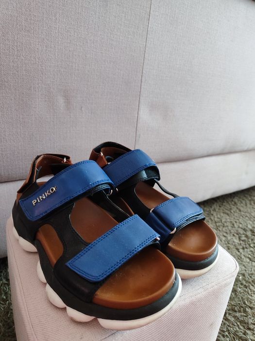 Sandały Pinko 36