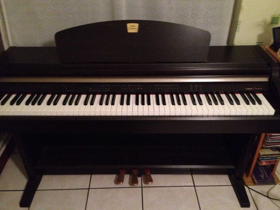 Pianino cyfrowe Yamaha CLP 930