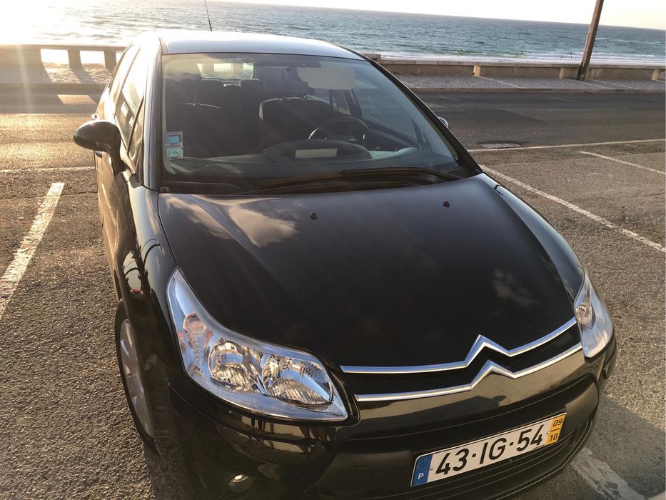 Vendo citroen c4 motor avariado possivel, excelente para peças