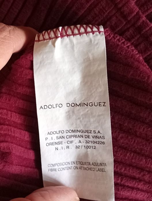 Adolfo Dominguez top côr de vinho mangas 3/4