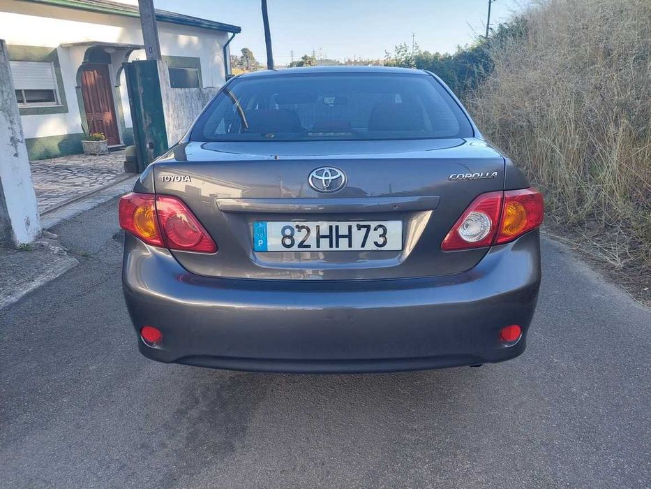 Toyota Corolla 1.4 97CV