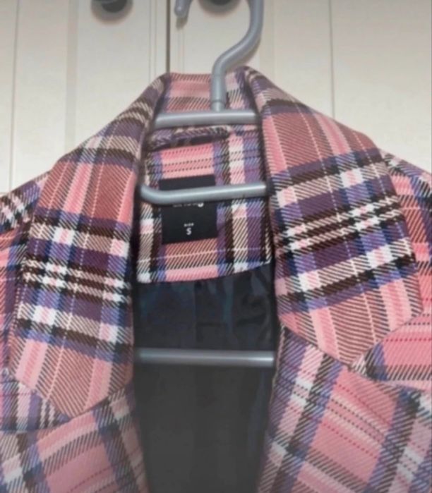 Marynarka rozowa sinasy