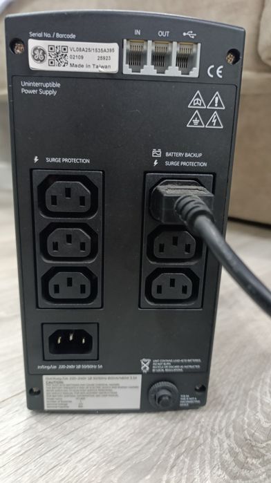 Безперебійник  ДБЖ General Electric (GE) серії VCL