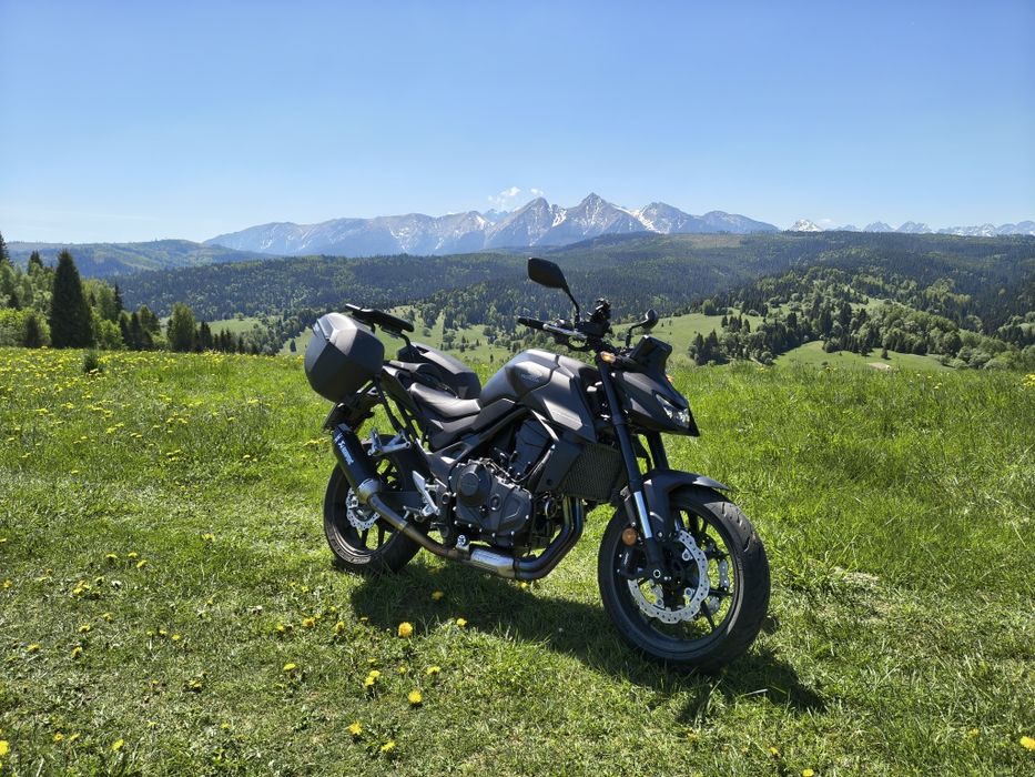 Honda Hornet cb750 cb750f Polski salon bezwypadkowy niski przebieg naked nie sport turystyk szosowo turystyczny