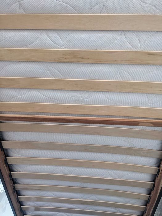 Ліжко-горище та матрац