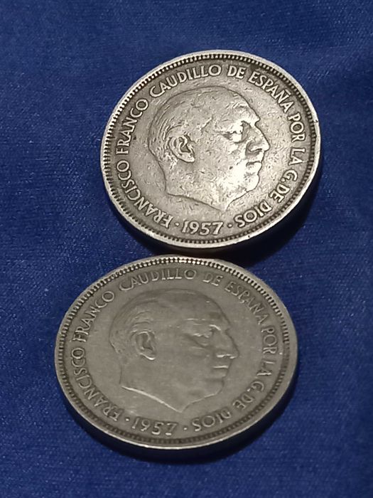 Moedas espanholas de colecção da época de Franco