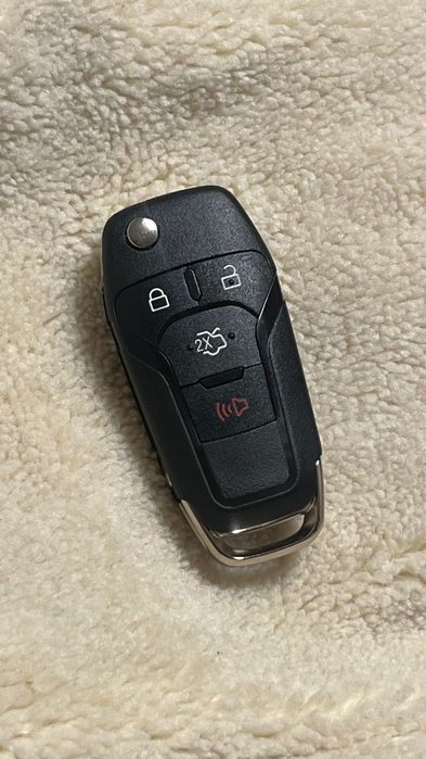 Ford fusion корпус hybrid ключи логотип
брелок замена