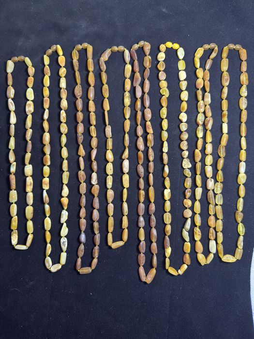 Намисто з натурального бурштина лікувальні