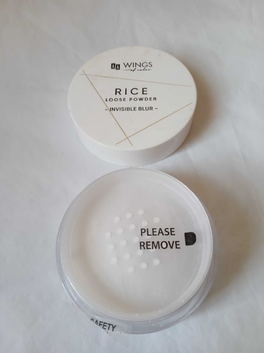 Puder sypki Rice Loose Powder Invisible Blur  dla alergików