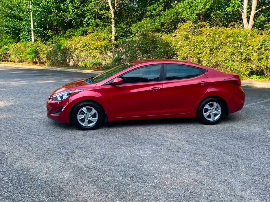 Hyundai Elantra Limited      2015