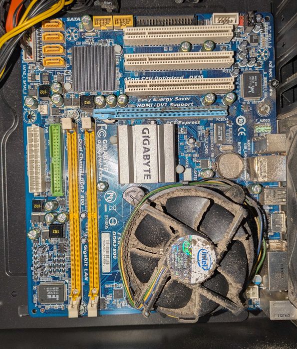 Komputer stacjonarny