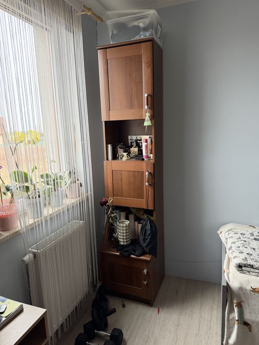 Meblościanka, można ją postawić osobno