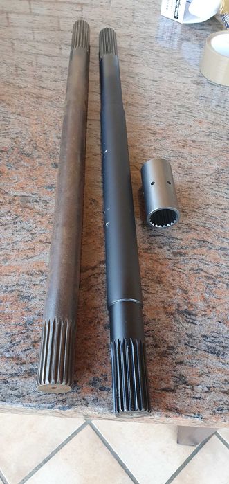 Wał Napędu MF 4245, 800247M1, 380024M1 Massey 380025 Ferguson 800250M1