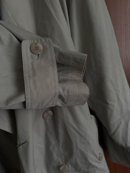 Жіночий тренч світлий, довжина 123 см