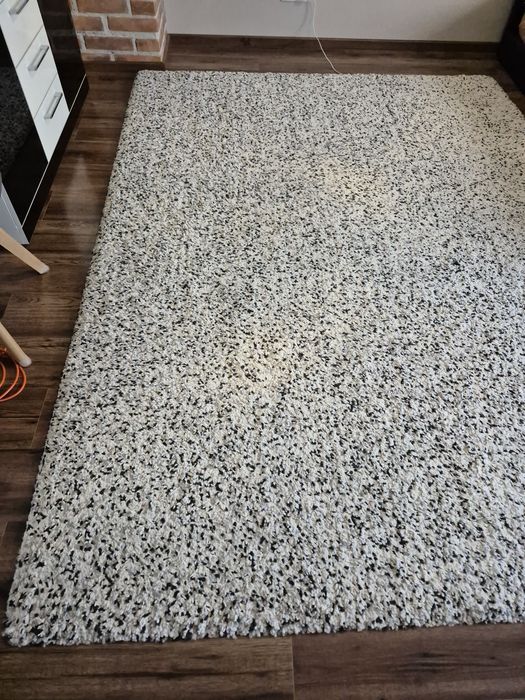 Dywan 270x200 stan bardzo dobry