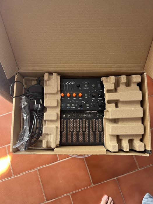 Arturia Microfreak Stellar