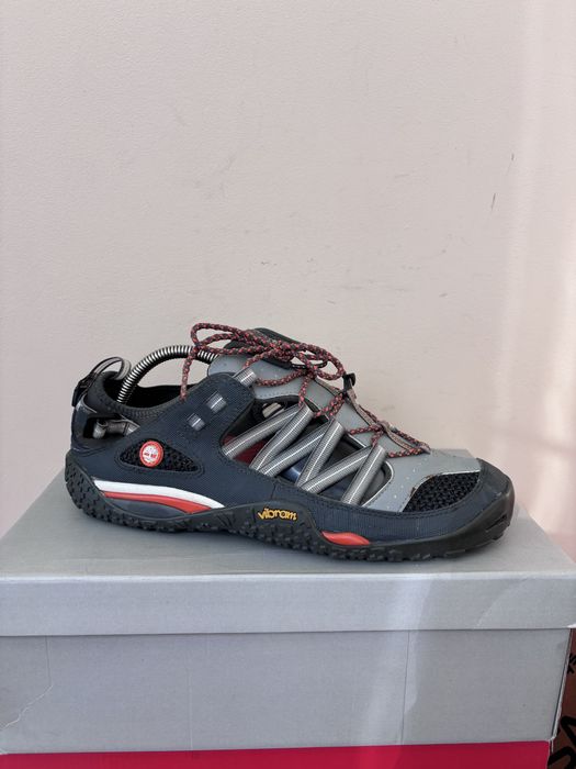 кросівки  сандалі Timberland 43