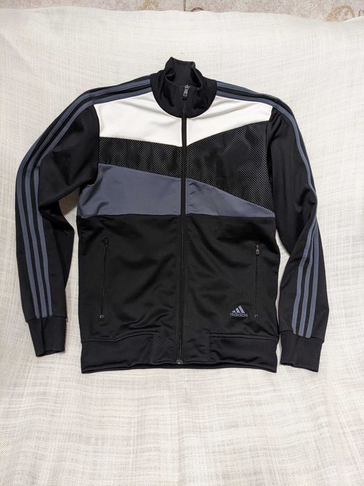 Спортивная кофта  "Adidas", оригинал.