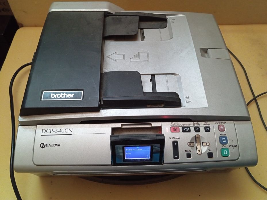 impressora multifunções a cores Brother DCP-540CN.