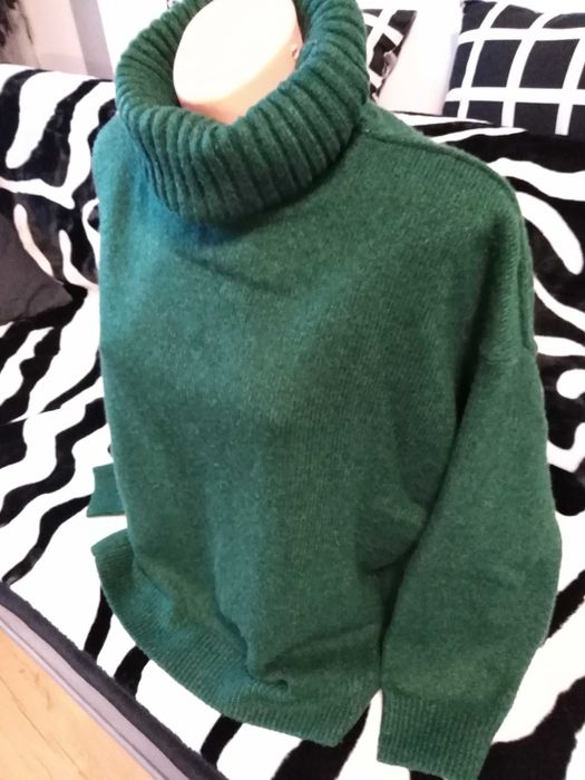 Zadbany Golf " H&M " roz. XS/S