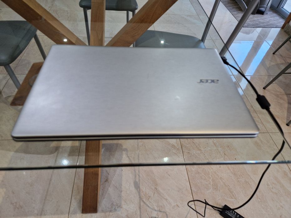 Acer Aspire V3-572g-76yf  core i7