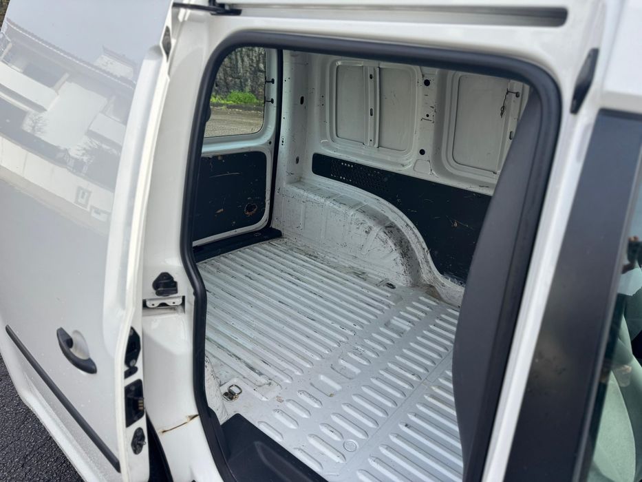 Vw Caddy 2015 c/IVA Ded
