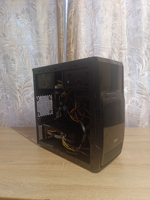 Продам игровой компютер срочно