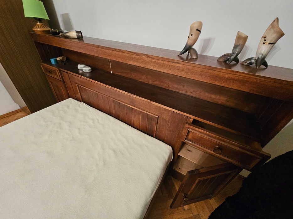 Łóżko z szafką i materacem Katowice