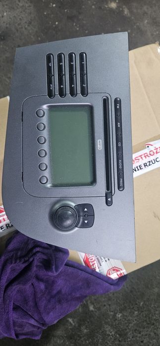 Radio Seat Leon II