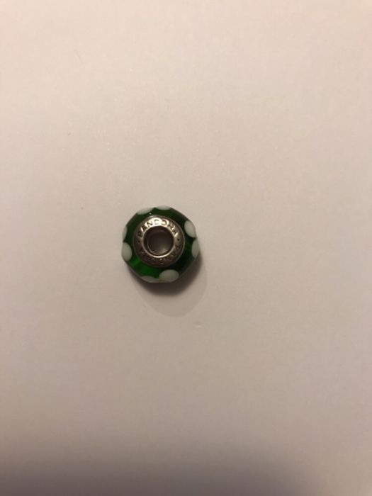Pandora conta original verde com flores
