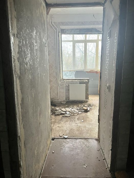 Продается квартира под ремонт