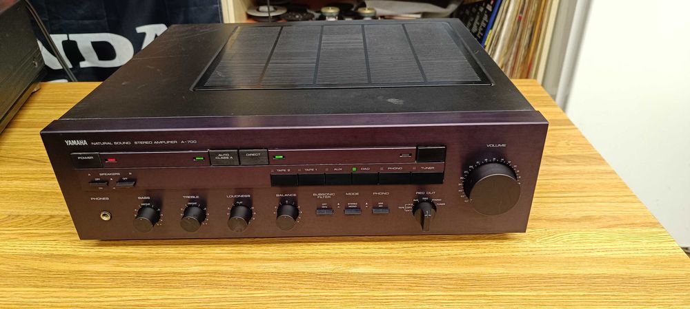Усилитель Yamaha A-700