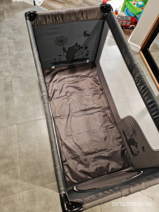 Łóżeczko dziecięce turystyczne z kołami i z blokadą 126x71cm kojec