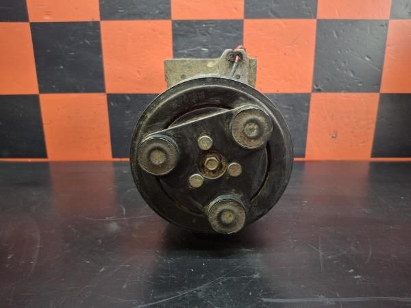 Compressor AC MITSUBISHI TRUCKS Canter
