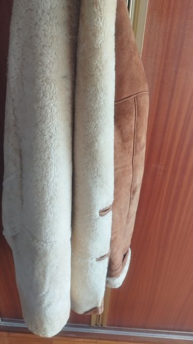Casaco de pele genuína antigo Bom estado Feito em Portugal
