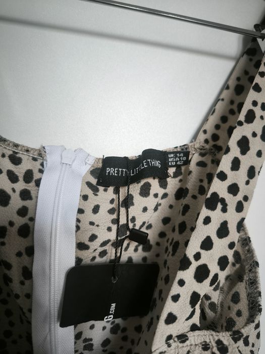 Top nowy prettylittlething xl we wzory