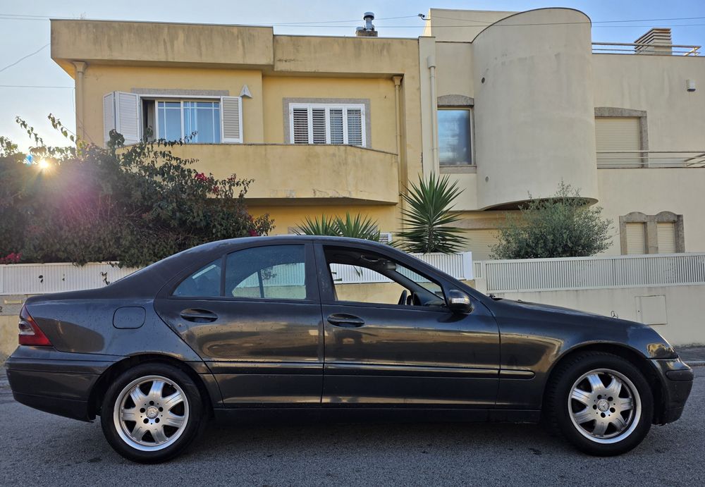 Mercedes-Benz C200 CDI Cx Auto