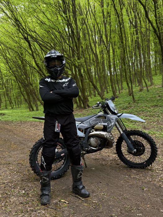 Мотокрос / ендуро костюми Alpinestars