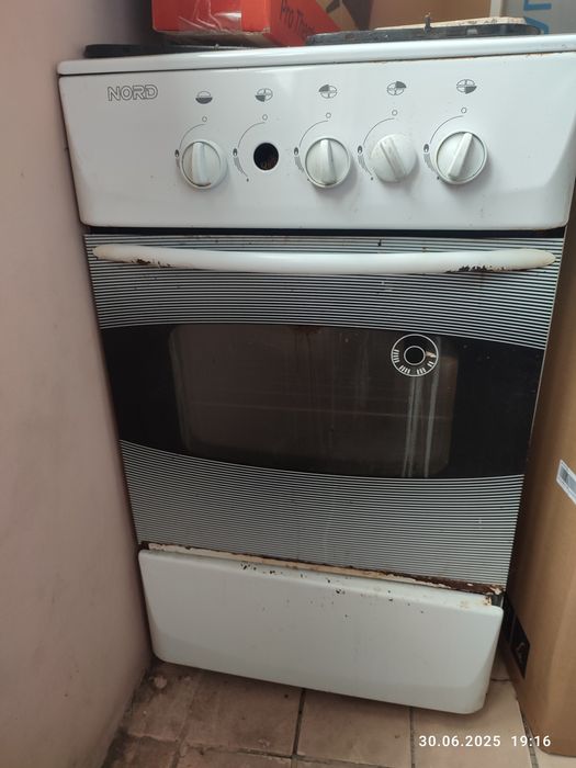 Продам газову плиту NORD