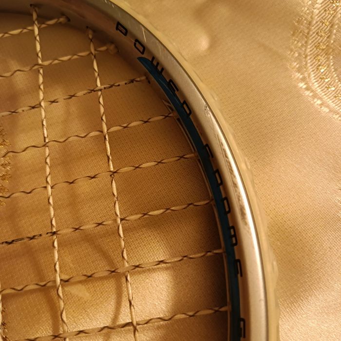 Rakieta do squasha Wilson Py 145 Squash Racquet. Ślady użytkowania wid