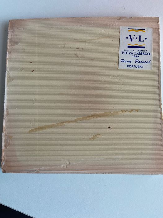 Azulejo da Fundação Arpad Szenes-Vieira da Silva, feito na fábrica Viúva Lamego