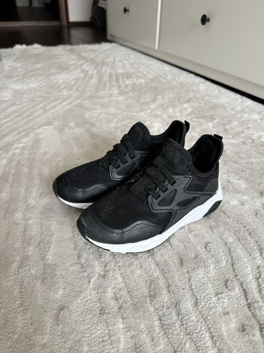 Кросівки Zara чорні