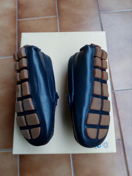 Sapatos de menina