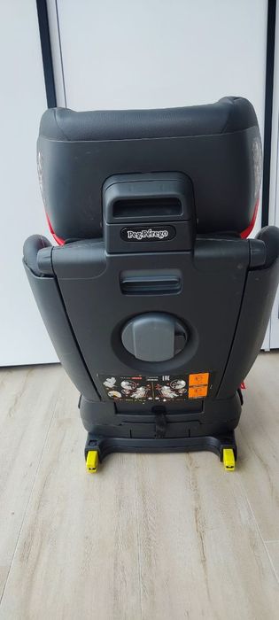 автокрісло Peg-Perego Viaggio 2-3 Flex  разом з підкладкою під крісло