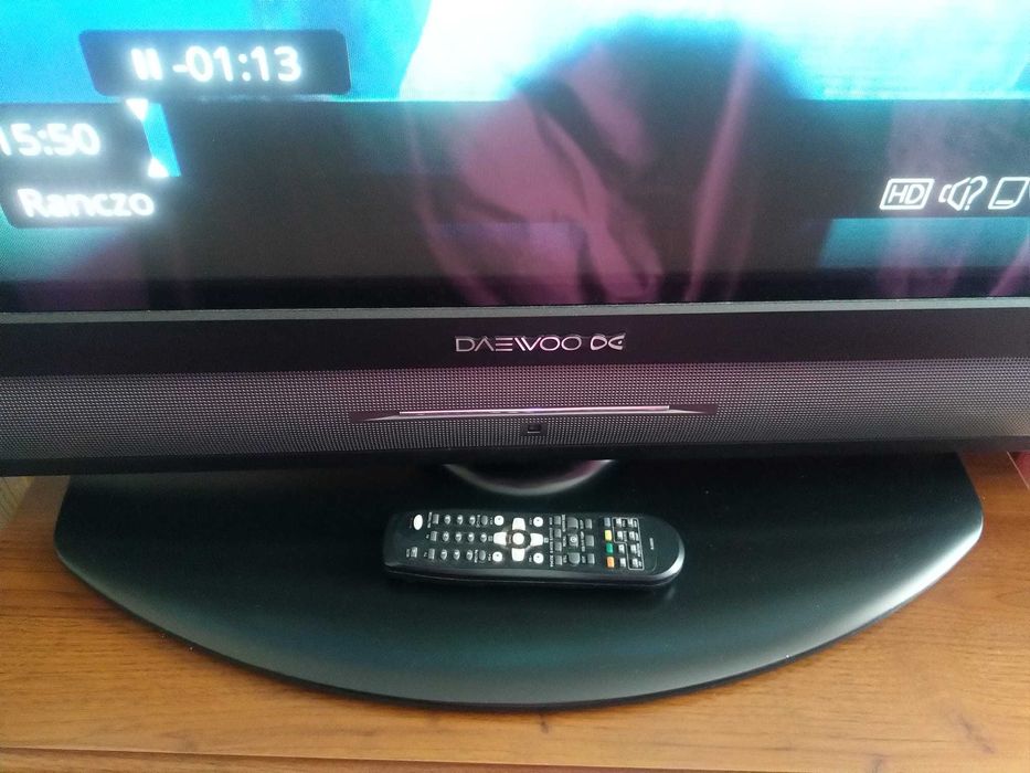 Telewizor 42" 42 cale hdmi euro vga hd ready 2x10W Vesa