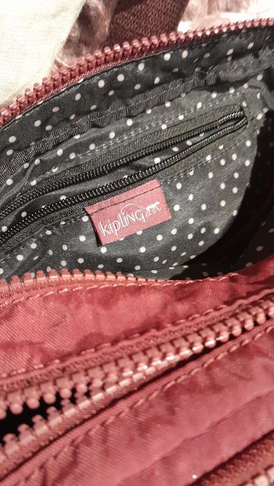 Bolsa marca Kipling