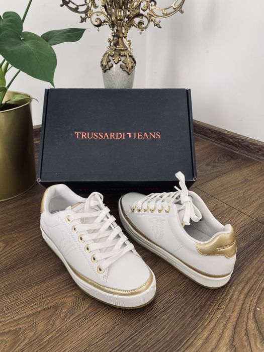Trussardi Design i styl Nowe