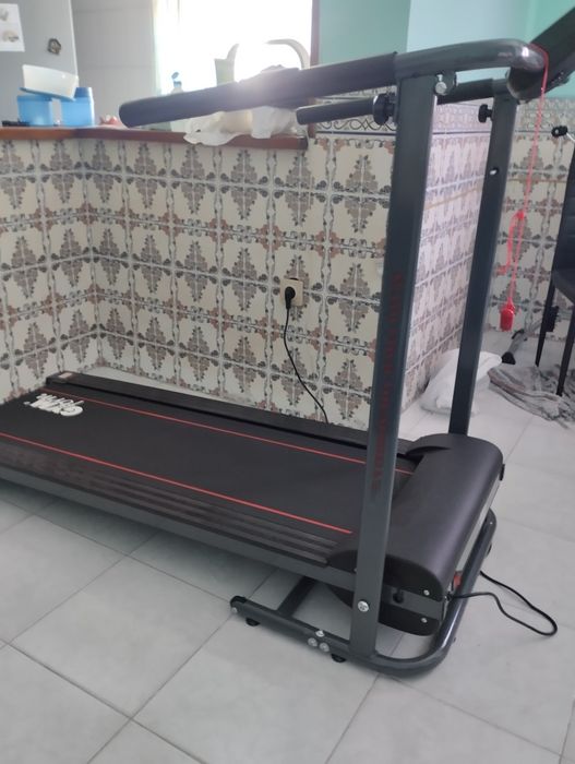 Passadeira nova  quase a estrriar