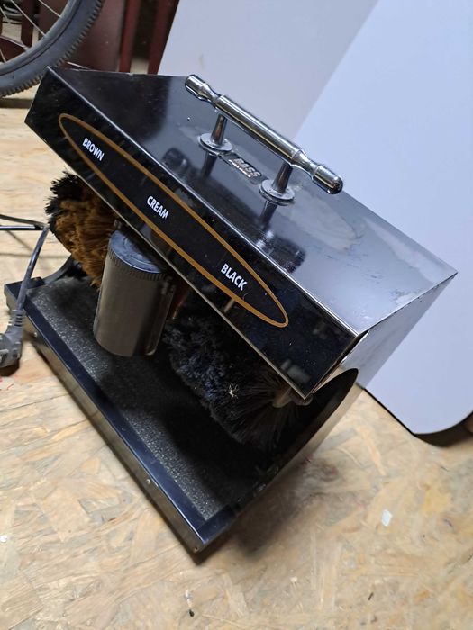 Maszyna do czyszczenia butów/szczotka/pucybut 230V